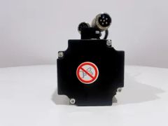 High-Performance 60mm AC Servo Motor with Advanced Brake Technology - Image 4
