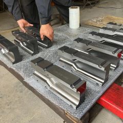 Custom Hot Forging Aluminum Alley Injection Molding Machine Parts - Image 4