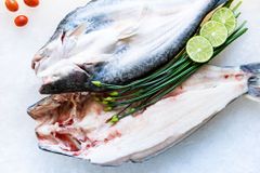 Free sample Panga Wholesale Frozen sutchi Pangasius Basa Tra Swai Butterfly cut Fish IQF Bulk 10kg packing in Vietnam - Image 2