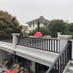 Custom High-Quality Metal Safety Fencings for Stairs and Balconies - Image 1