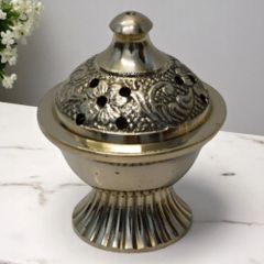 Brass Incense Stick Holder Weight 140 gm Material Brass Features incense cones holder Intended Use Incense Stick Censer - Image 1