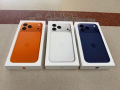 Used  Iphone  12, 13, 14, 15, 16, 17 Pro and Pro Max available for export worldwide - Image 2