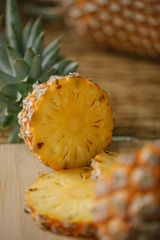 Fresh Pineapple – product photo 2, product detail gallery