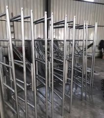 Versatile Lightweight Mobile Scaffolding for Heavy Load Support - Image 3