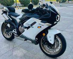 Spring Wind 500sr Racing Motorcycle, 4-Cylinder, 4-Valve, Water-Cooled, Fuel Injection Engine, Inverted Front Suspension, ABS Brakes, TFT Dashboard - Image 3