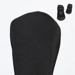 Winter Waterproof Rainshoes Warm Pet Foot Shoes Set MOQ 500PCS Packing Mesh Bag Sample Avaliable Trademark Queenhe Model NO. - Image 4