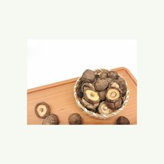 Cultivated Shiitake Dried Mushroom Whole Fresh Flower Mushroom without Stem for Food Raw Processing - Image 1