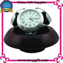 High Quality Wooden Quartz Table Clock - Image 3
