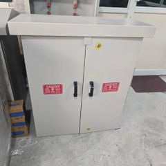 Feeder Pillars Phase Three Phase Current Rating (A) 250 A Busbar Material Aluminium Features Canopy / Rain Hood Mounting Type Floor - Image 7