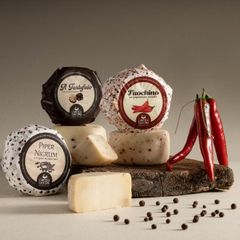 Top Quality Italian Truffle Cheese 0,450kg Cow Sheep Cheese Ideal Shredded Raclette Pizza Crispy For Export - Image 3