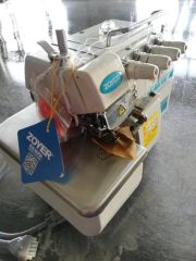 Zhejiang Zoyer 4-Thread Garment Overlock Sewing Machine Color CE Power 550W Condition New Drive Foot Step Trademark - Image 4