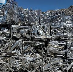 Aluminum extrusion - Image 4