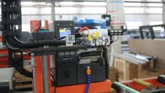 Powerful CNC Custom Aluminum Material Window and Door Making Laser Machine - Image 1