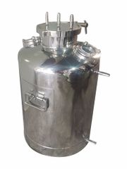 Storage Vessel, upto 500 Litres Material SS Usage Industries Surface Finish Polished Country of Origin Made in India Storage Capacity upto 500 - A R Engineering