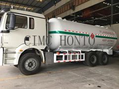 Mini Transport Tank Filling Truck - Image 5