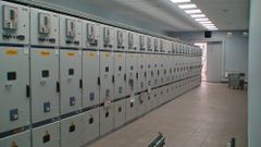 PDB Panels Power 415 Brand L&T No. of Ways 8 IP Rating IP55 Capacity 400 A Connection 3 Way Phase Three Phase Material Mild - Image 4