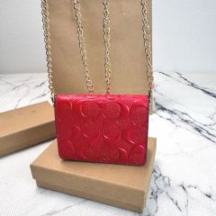 Medium Corner Zip Wallet in Signature Leather Red CV414 Outlet New Wallets - Image 3