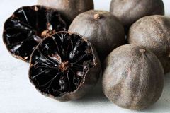 Egyptian Dried Lemon (Whole Dried Black & Yellow Lime) - Image 2