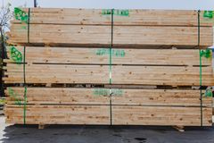 Palleting and Crating Material Moisture Content 12–18% Origin Eswatini (swaziland) Minimum Order Quantity 48 M³ Packaging Treatment Heat-treated At - Image 2