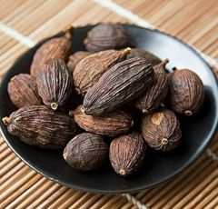 Premium Indian Whole Black Cardamom (Badi Elaichi) | Himalayan Origin | Bold & Medium Sizes | Smoky Aroma Export Quality - Image 2