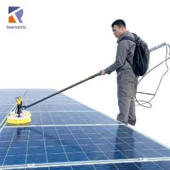 Compact Solar Panel Cleaning Brush with Battery Operated Functionality - Image 2