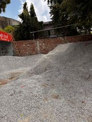 Crushed Stone Size 12 mm Color Gray Form Crushed Material Stone Usage/Application - Image 1