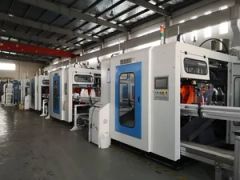 Two Stations Customized Extrusion Blow Molding Machine - Image 2