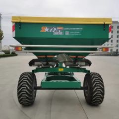 Tractor Pulled Fertilizer Spreaders for Large Fields Farming Equipment - Image 4