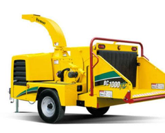 Portable Hydraulic Wood Chipper Machine for Tree Branches Logs and Green Waste - Image 1