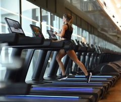 High Performance Life Fitness Motorised Treadmill For Fitness Centers With Reliable Operation Smooth Running - Image 5