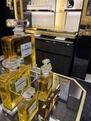 Chanel No. 5 - Image 1