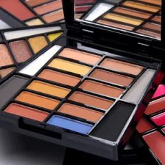Makeup 64 Color Eye Shadow16 Color Lipstick Cream 2 Color Highlight 6 Color Blush Powder Makeup Box - Image 4