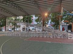 Spigot DJ Stage Aluminum Truss Square Truss Outdoor Stage Light Stand - Image 1