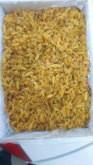 Long green Raisins and golden raisins and sultana Raisins and dried fruits - Image 3