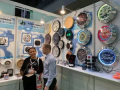 Cheap Modern Fashion Round Wall Clocks - Image 4