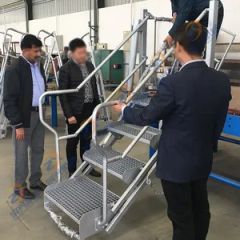 4 Steps Manual Isolation Folding Stairs - Image 6