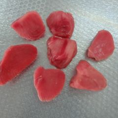 Hot Selling in 2021 for Frozen Tuna Portion The Yellowfin Tuna Steak CO Shipping from Vietnam Packaging size 50gr up - Image 1