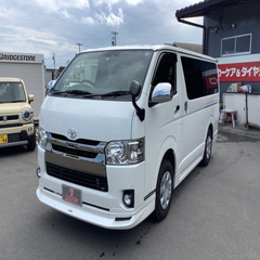 Modern 2022 Hiace Left Hand Drive Diesel Van Manual Transmission Euro 4 Emission Standard 11-20 Seats - Image 3