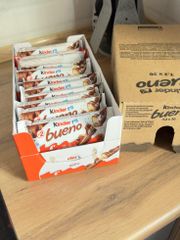 Wholesale Kinder Bueno Crispy Milk Chocolate Hazelnut Bars 20 Pack Premium Quality Chocolate Treat Perfect for Shops - Image 4