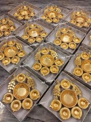 Brass plating Metal peacock urli Size/Dimension 8" Brand Vigo brother's Color Brass gold plating Weight 250 gm with window - Image 3