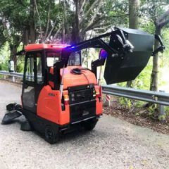 Hospital Commercial Ride-on Vacuum Road Floor Sweeper - Image 6
