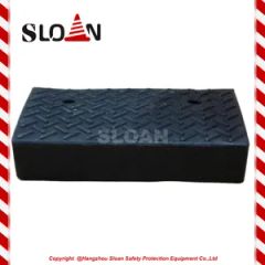 Portable Lightweight PVC Road Curb Ramp for Cars Wheelchairs - Image 3