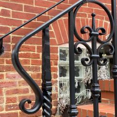 304 Stainless Steel Floor Mounted Deck Railing Design Bar Position Deck Mounting Type Floor Material Grade SS 304 Usage/Application - Image 2