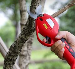Battery Powered Pruning Shears Electric Scissors for Garden Handle PVC Origin China Weight 0.95kg Trademark ACME Material - Image 2