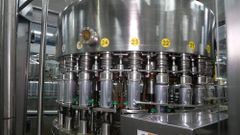 330ml VINUT Can (Tinned) Original Taste Red Orange Juice Factory ODM Competitive price ISO HALAL HACCP Certificated - Image 4