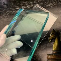 8mm Low Iron Clear Glass Color Clear Origin China Grade Grade One Trademark Rider Glass Forming Float Process Production Capacity 5000 - Image 4
