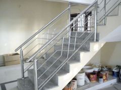 Silver Bar Stainless Steel Staircase Railing Design Bar Color Silver Pattern Plain Surface Finish Polished Material Stainless - Image 3