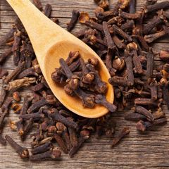 Premium Indonesian Cloves – Bali Origin | High Essential Oil Content | FOB Surabaya - Image 1