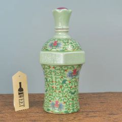 Custom Tower Shape Porcelain Bottle Premium Design Spirits Bottle - Image 4