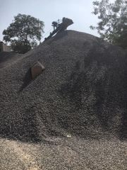 Aggregate Stone Color Gray Size 75 mm Form Solid Place Of Origin India Brand Laxmi Ash Company Usage/Application - Image 3
